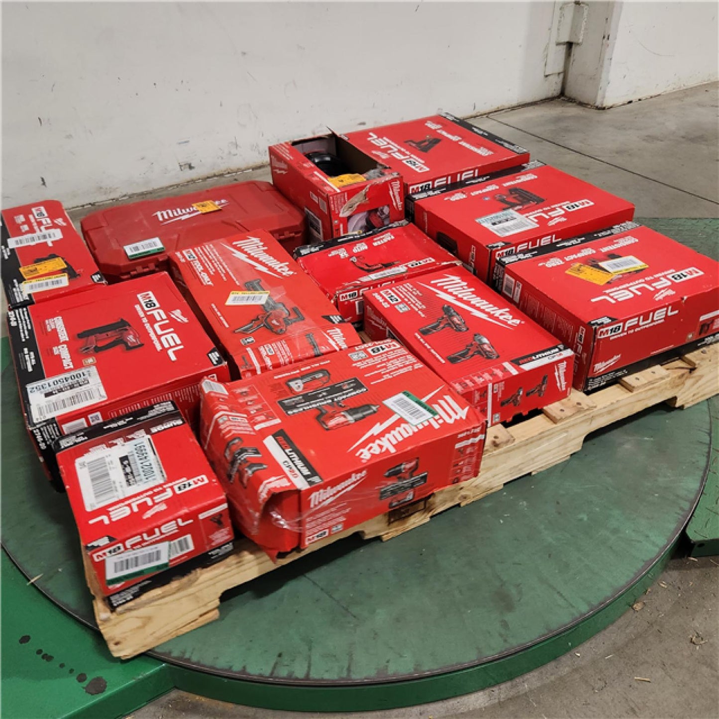 🥳New Year Specials!✨  MIXED TOOLS PALLET – LOT ID: 241005 – Untested Customer Return